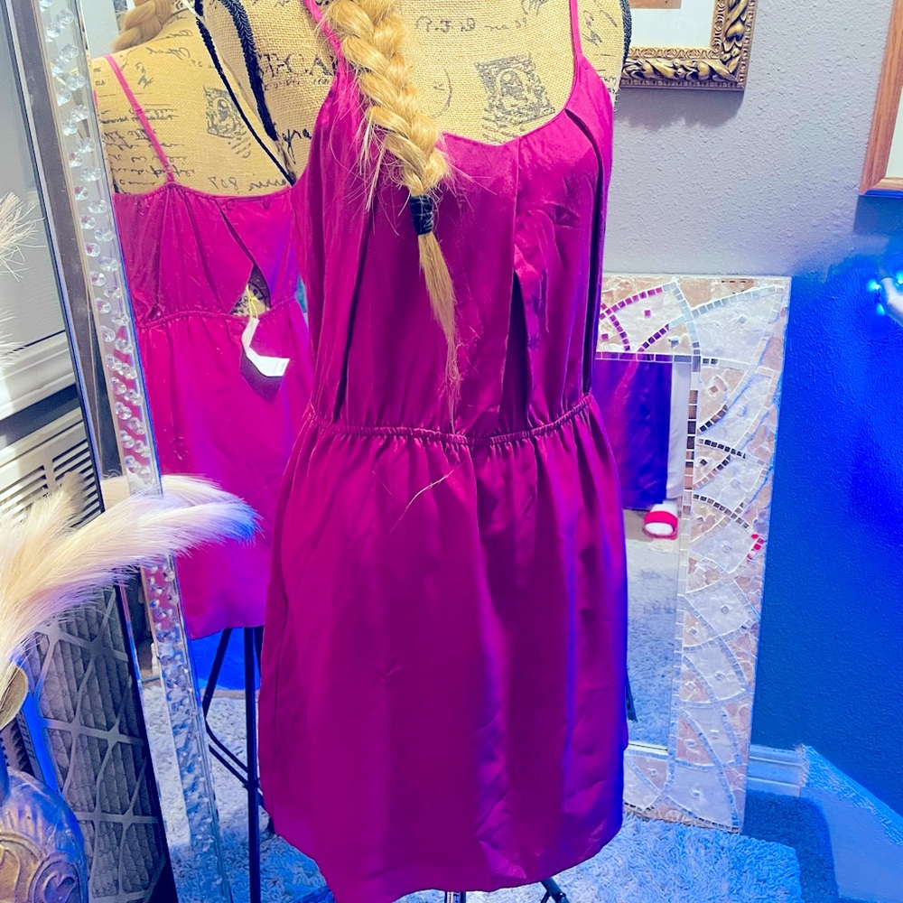 BCBG magenta light sun dress